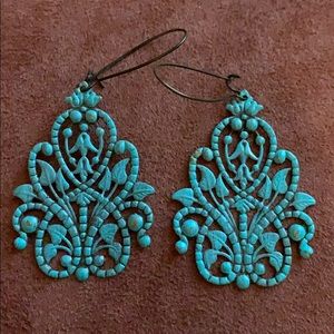 Boutique earrings